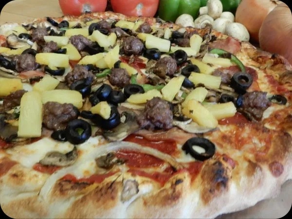 Beach Pizza Special